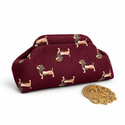 Madame Teckel – Pochette Bassotto con Catena